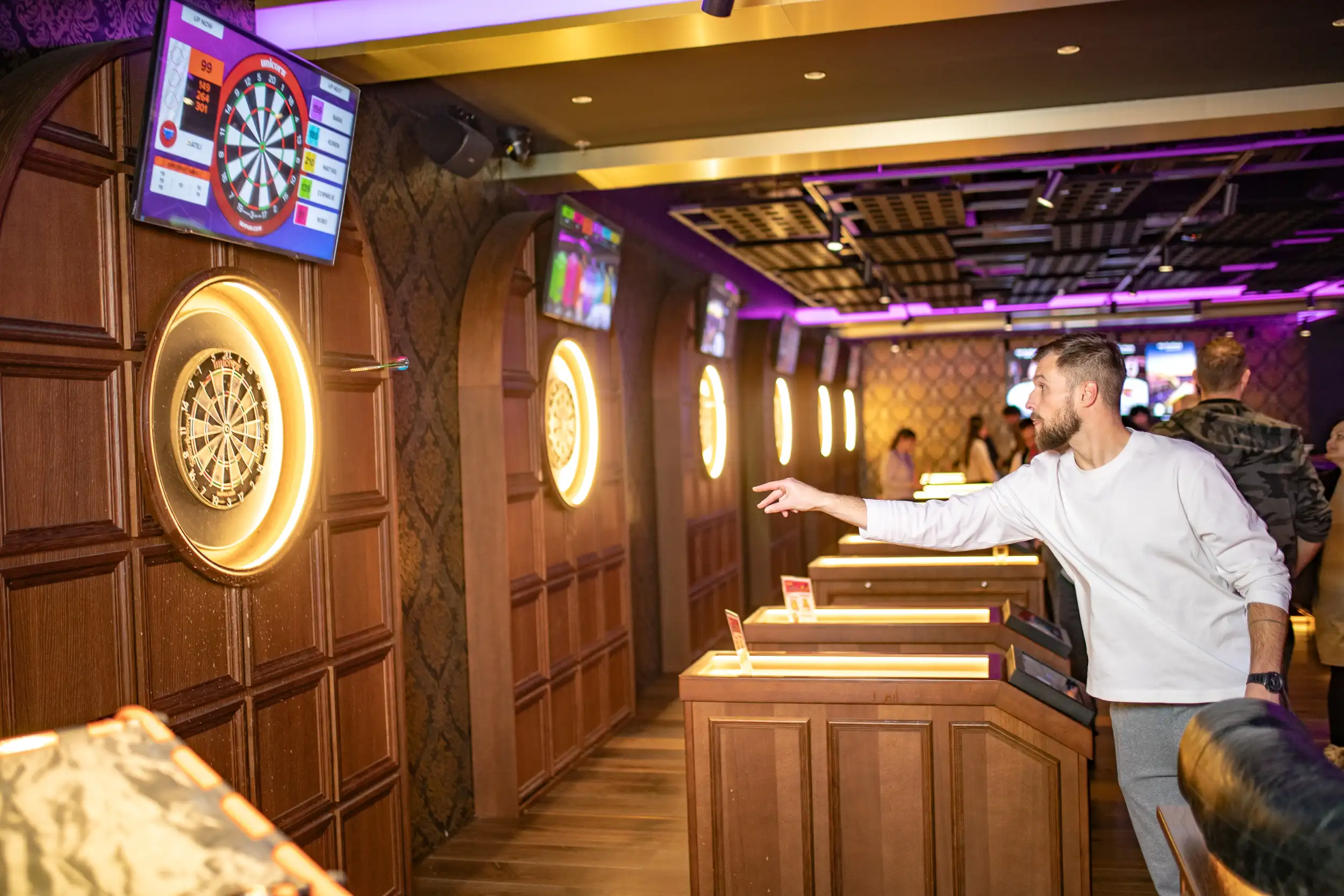 Dart und Minigolf